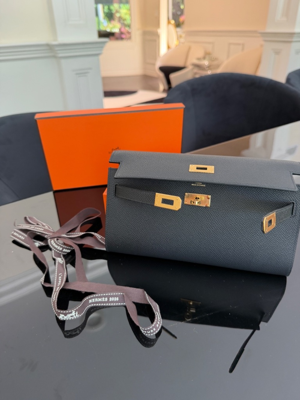 Hermès Kelly To Go - Picture 2 of 4